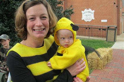Mama Bee and Baby Bee