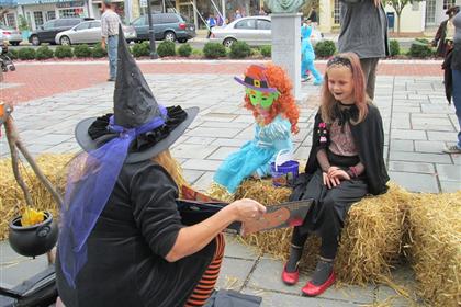 Storytime with the Woodstock Library